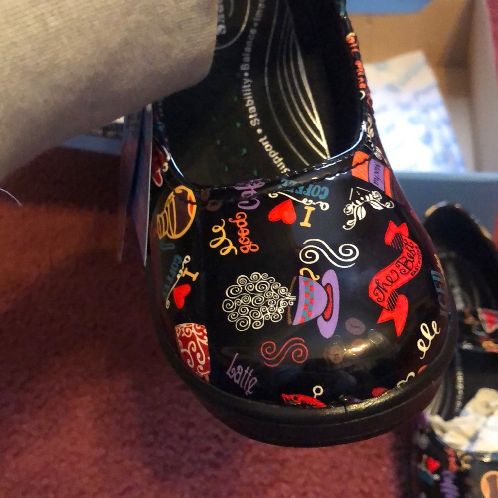 Shoes - Picture 3 of 3